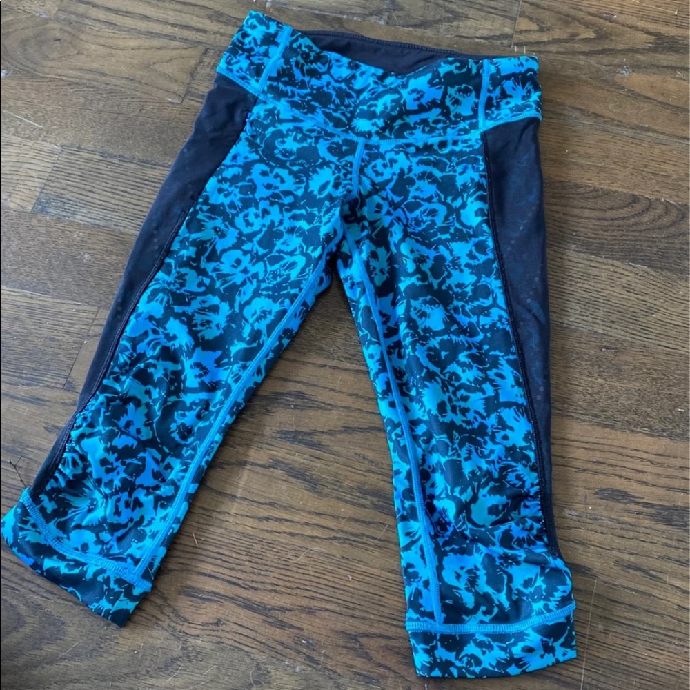 Lululemon Crop Capris Size 4